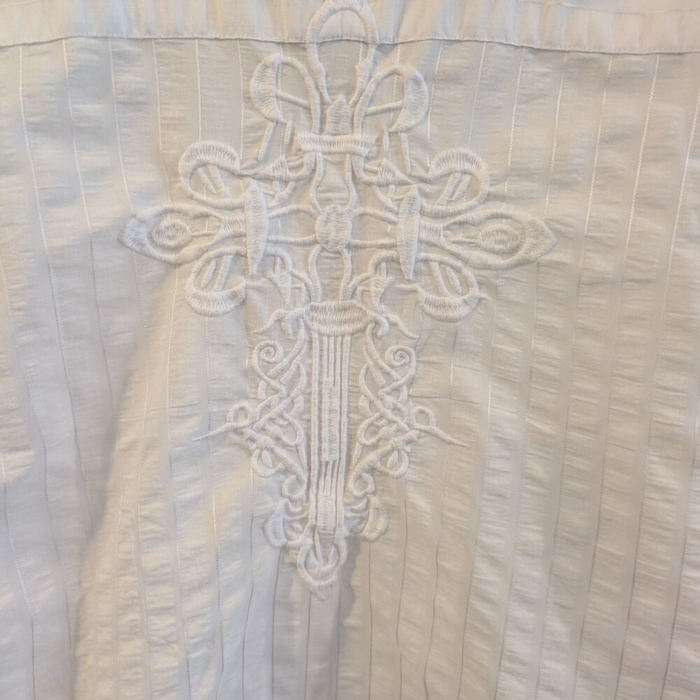 Premium Culture White Embroidered Dress Shirt from Italy - Men's Large - Picture 4 of 4